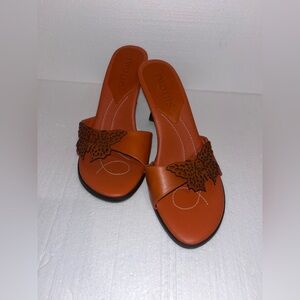 Two Lips Orange Embroidered Heels